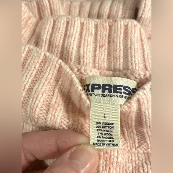 Vintage Express Pink Off the Shoulder Sweater - Picture 2 of 5